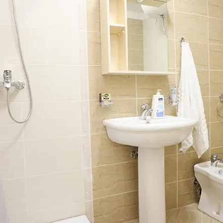 New Boulevard Moderno A * 티라나